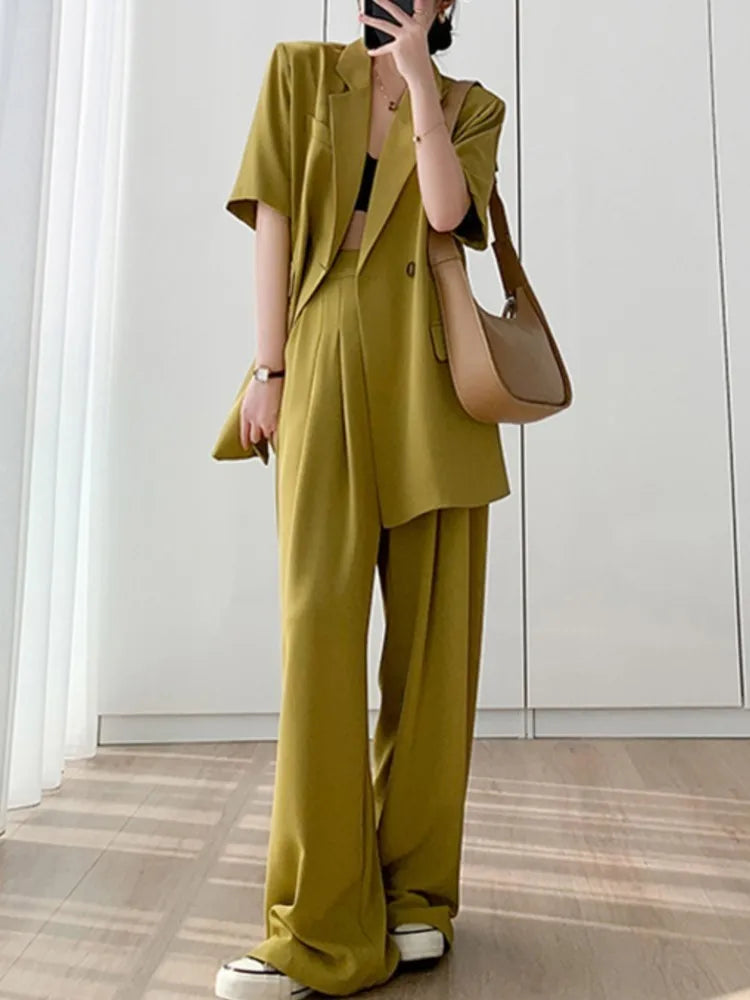 Chic Womens Blazer and Wide Leg Pants Suit Set - Stylish Two-Piece Outfit